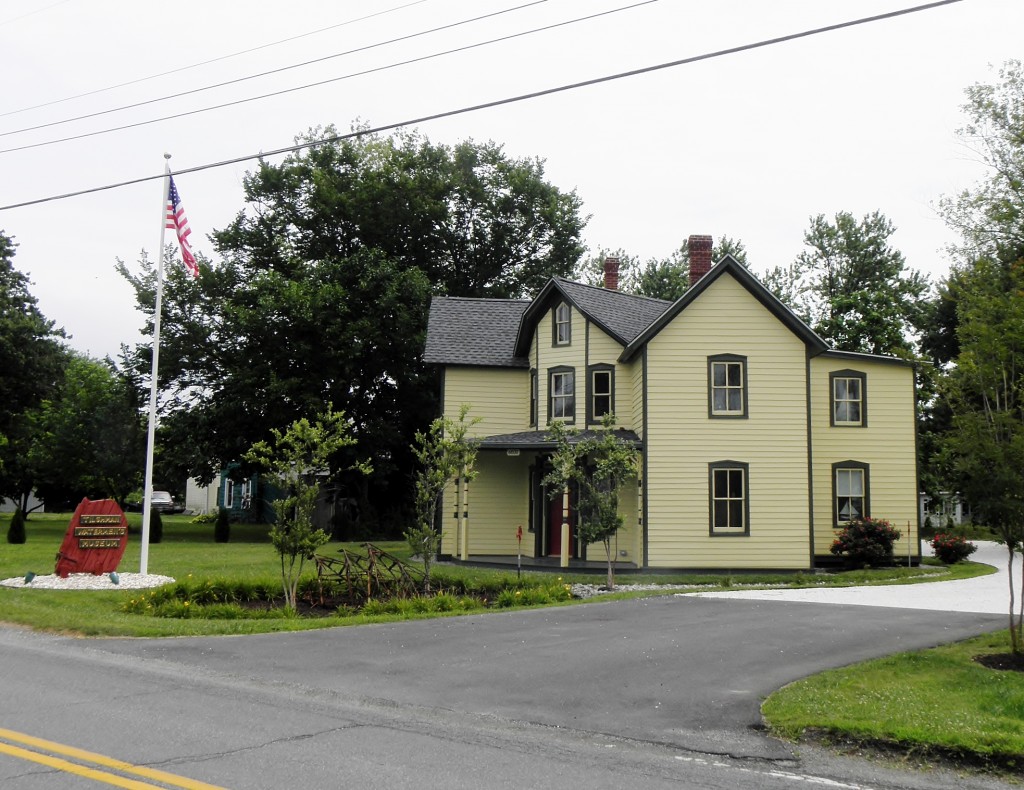 Lee House Tilghman Watermen's Museum